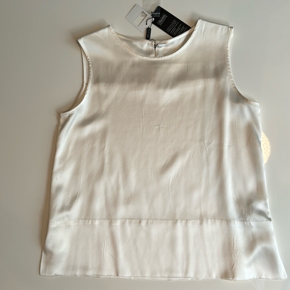 LILY SILK Tops - LILY SILK XS
